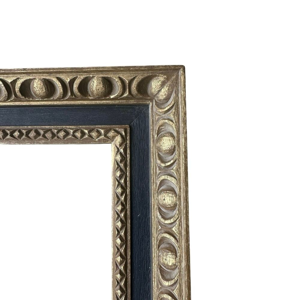 Vintage 8x10 frame gold black layered plastic mid century home art decor wall